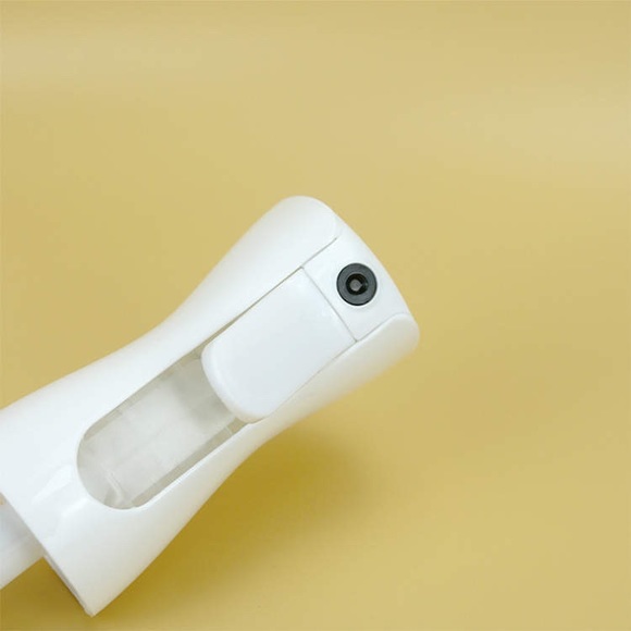 5 for $20 High Quality Cosmetic Water Plastic
Continuous Mist Spray Bottles - Picture 7 of 10